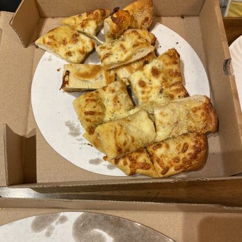 The Pizza Bandit - Cheese bread - Pizza Near Me - Dayton, Ohio The Pizza Bandit - Cheese bread - Pizza Near Me - Dayton, Ohio
