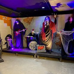 5 Points Haunted House
