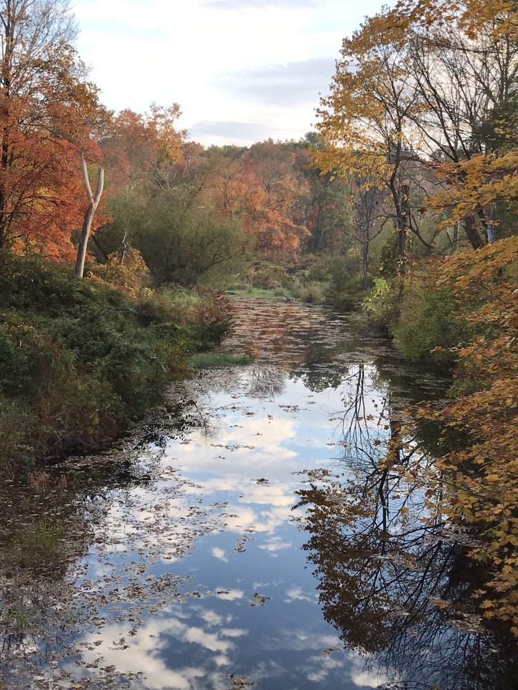 HOP BROOK LAKE Updated October 2024 23 Photos 4 Straits Tpke