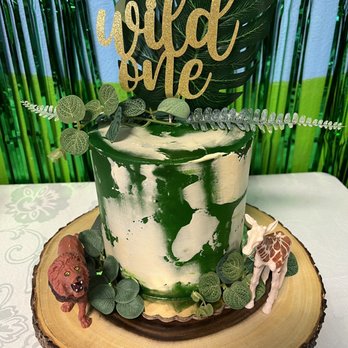 Pastry Palace - Fyi, Cake topper is not from them - Bakeries Near Me - Las Vegas, Nevada Pastry Palace - Fyi, Cake topper is not from them - Bakeries Near Me - Las Vegas, Nevada