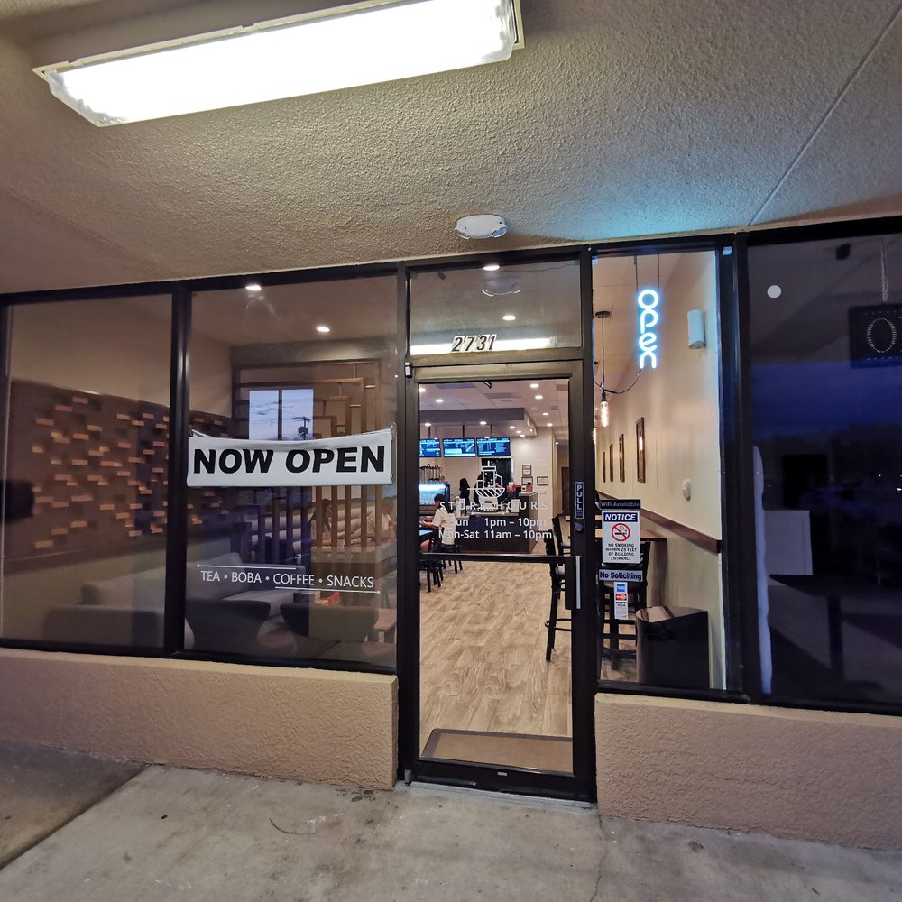 Tea Town - Storefront - Coffee & Tea Near Me - Plano, Texas