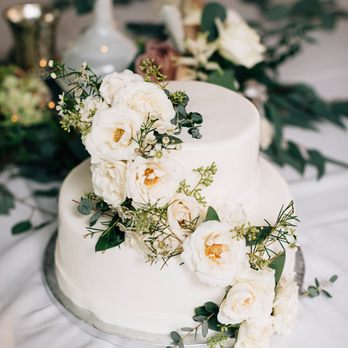 Anna Rose Floral Design - wedding cake - Florists Near Me - North Haledon, New Jersey