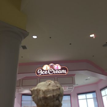 EddieWorld - Here's the ice cream. - Service Stations Near Me - Yermo, California