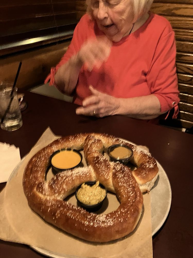 Rohrbach Buffalo Road Brewpub