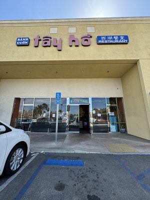 Banh Cuon Tay Ho 4 by null