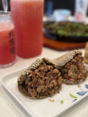 Beijing Tasty House by null