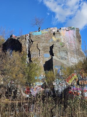 Quincy Quarries Reservation by null