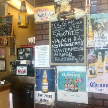 Mr Taco's - Interesting decor - Mexican Near Me - Dixon, California