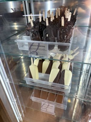 Gelateria Pasticceria Badiani by null