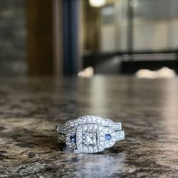 Diamonds Rock - Sapphire stone set.