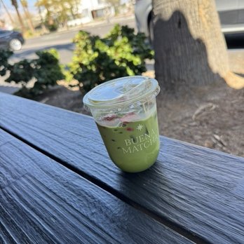 Buena Matcha - Vanilla Matcha, oat milk, topped w/ strawberries. Delicious! - Tea Rooms Near Me - Palm Desert, California