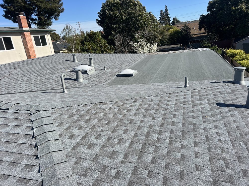 Slide of Kingbee Roofing