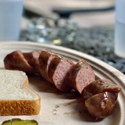 Big Bird BBQ - Bratwurst Sausage @phidingthefam