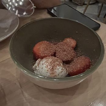Il Fiorista - Coconut Sorbet with Strawberries and Dark Chocolate Shavings - Cocktail Bars Near Me - New York, New York