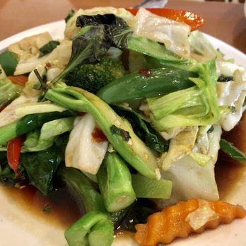 Yai Restaurant - Mixed Vegetables With Chili & Garlic - Thai Near Me - Los Angeles, California Yai Restaurant - Mixed Vegetables With Chili & Garlic - Thai Near Me - Los Angeles, California