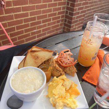 Mango Mangeaux - Fish & grits - New American Near Me - Hampton, Virginia Mango Mangeaux - Fish & grits - New American Near Me - Hampton, Virginia
