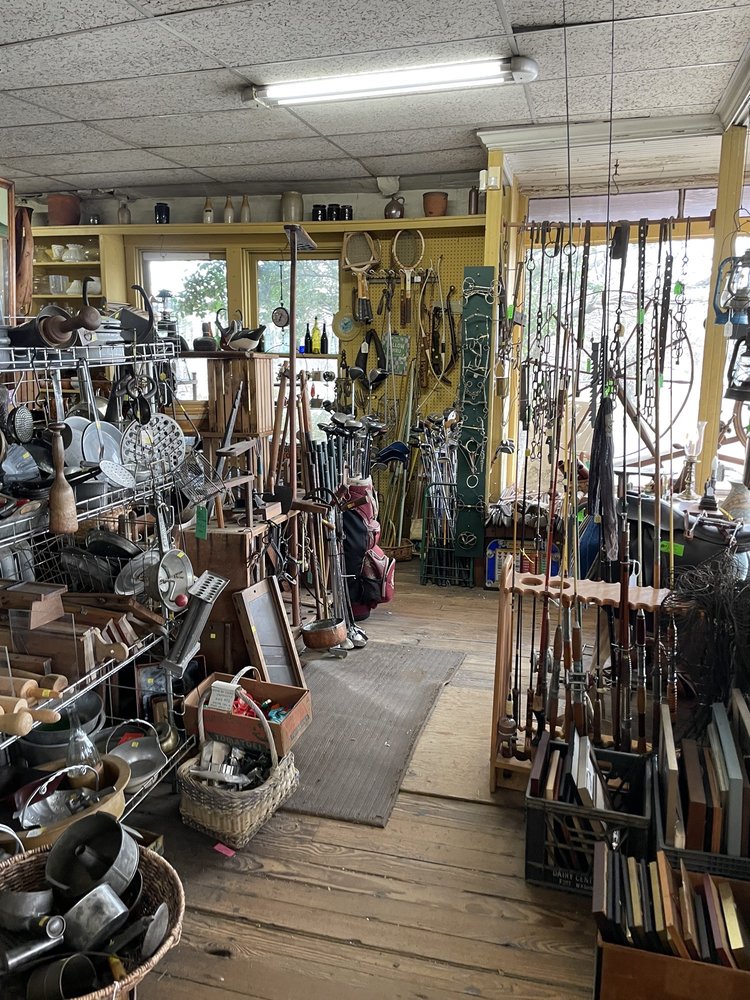 JOY’S ANTIQUES Updated September 2024 Little Britain Rd, Quarryville, Pennsylvania