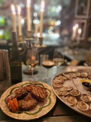 Biff's Bistro by null