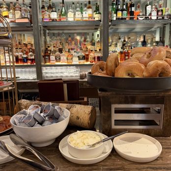 Bank & Bourbon - New American Near Me - Philadelphia, Pennsylvania