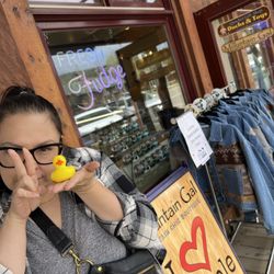 Quacker Gift Shop