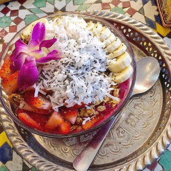 Pause Cafe - seasonal pitaya bowl - Moroccan Near Me - New York, New York Pause Cafe - seasonal pitaya bowl - Moroccan Near Me - New York, New York