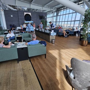British Airways First Lounge - Airport Lounges Near Me - Gt Lon, XGL British Airways First Lounge - Airport Lounges Near Me - Gt Lon, XGL