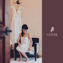Connecting to Beauty - Beautiful bride. Photographer: cloak photography