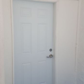 Delight's Hot Springs - Inside front door private Room #1 (before June 2018 upgrades). - Resorts Near Me - Tecopa, California Delight's Hot Springs - Inside front door private Room #1 (before June 2018 upgrades). - Resorts Near Me - Tecopa, California