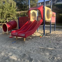 Rimgate Park - Little kid playground with sand