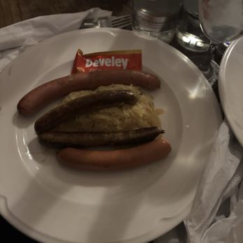 Hüsi Bierhaus - Amazing Sausages - International Near Me - Interlaken, BE Hüsi Bierhaus - Amazing Sausages - International Near Me - Interlaken, BE