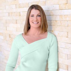Karen Brothers & Co - Karen Brothers, Organizer, Closet Designer, Paper Specialist