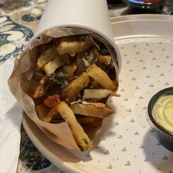 Citizen Burger Bar - Truffle Fries - Burgers Near Me - Charlottesville, Virginia Citizen Burger Bar - Truffle Fries - Burgers Near Me - Charlottesville, Virginia