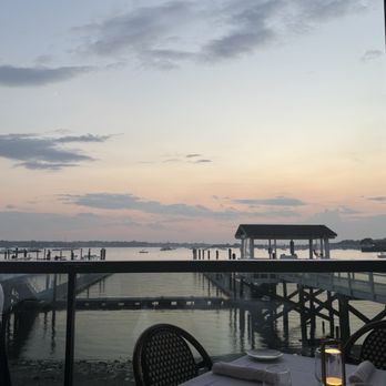 Louie's - Seafood Near Me - Port Washington, New York Louie's - Seafood Near Me - Port Washington, New York