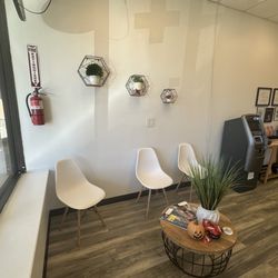 Danks 2 U Dispensary - Waiting area
