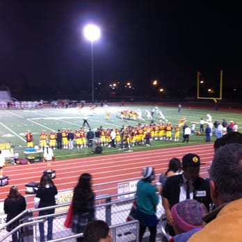 Estancia High School - Oh ya!!!!!! - Elementary Schools Near Me - Costa Mesa, California