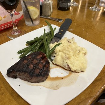 Bovine's - Filet, garlic mashed and green beans - Steakhouses Near Me - Murrells Inlet, South Carolina Bovine's - Filet, garlic mashed and green beans - Steakhouses Near Me - Murrells Inlet, South Carolina