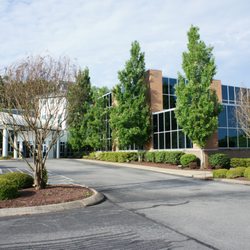 Dickson Medical Associates - 127 Crestview Park Entry