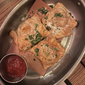 Murray's Tavern - Pizza Puffs, YUM - American Near Me - Austin, Texas
