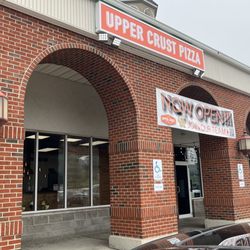 Upper Crust Pizza - Outside
