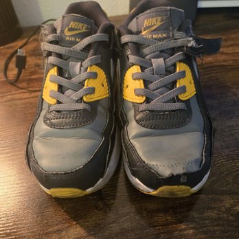 WSS - Shoe Stores Near Me - Long Beach, California