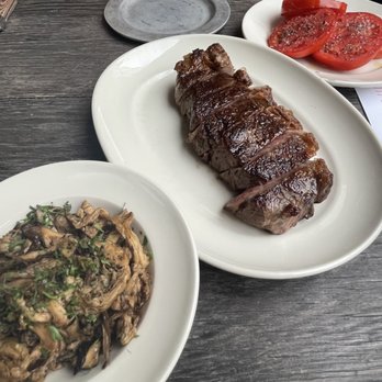 Maie Day - New American Near Me - Austin, Texas