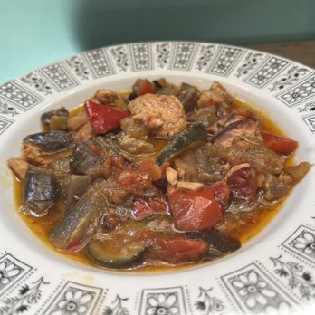 Matilda - Some sort of stew - Cafeteria Near Me - Madrid, M Matilda - Some sort of stew - Cafeteria Near Me - Madrid, M