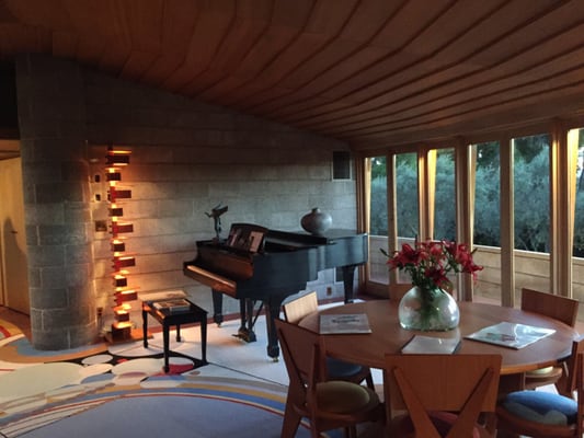 David and Gladys Wright House by null