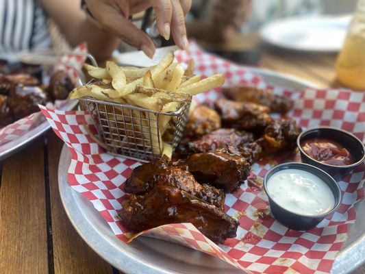 Brother Jimmy's BBQ by null