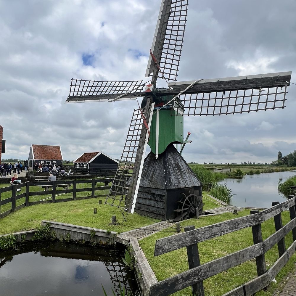 Zaans Gedaan - Chocolatiers & Shops Near Me - Zaandam, New Hampshire
