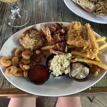 Joe's Crab Shack - Seafood Near Me - San Antonio, Texas Joe's Crab Shack - Seafood Near Me - San Antonio, Texas