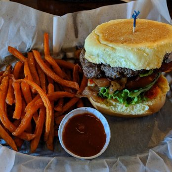 Hilo Burger Joint - California burger & sweet potato fries - Burgers Near Me - Hilo, Hawaii Hilo Burger Joint - California burger & sweet potato fries - Burgers Near Me - Hilo, Hawaii