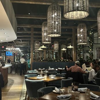 La Gallina - inside - Mediterranean Near Me - Lynnfield, Massachusetts