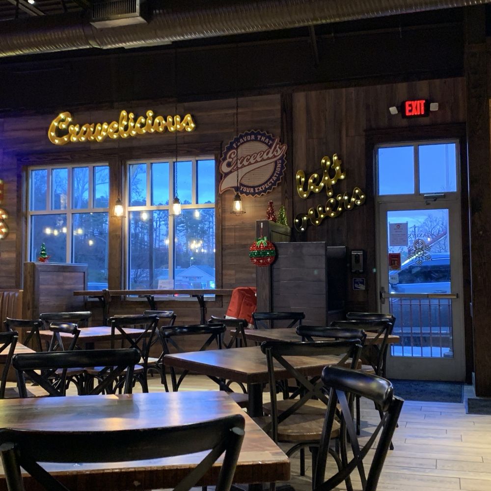 Zaxbys - Inside - Chicken Wings Near Me - Charlottesville, Virginia
