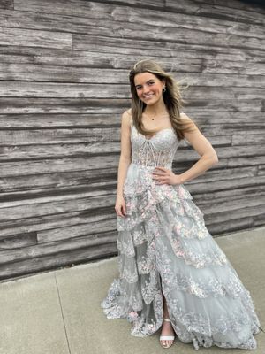 formal dresses evansville indiana Windsor Store at Eastland Mall Paparazzi "Glamour & Gowns" |